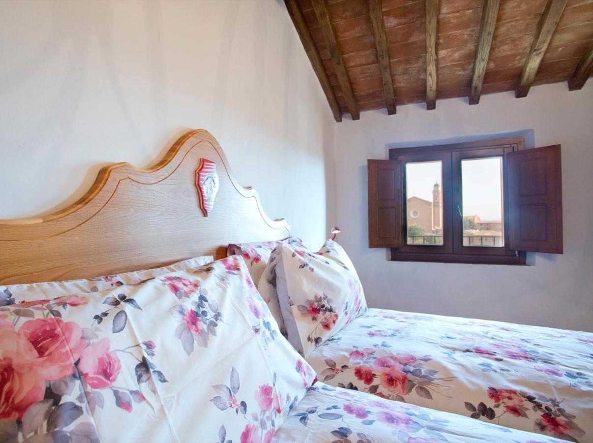 Ferienwohnung Residenza D'Epoca Palazzo Piccolomini Siena Exterior foto