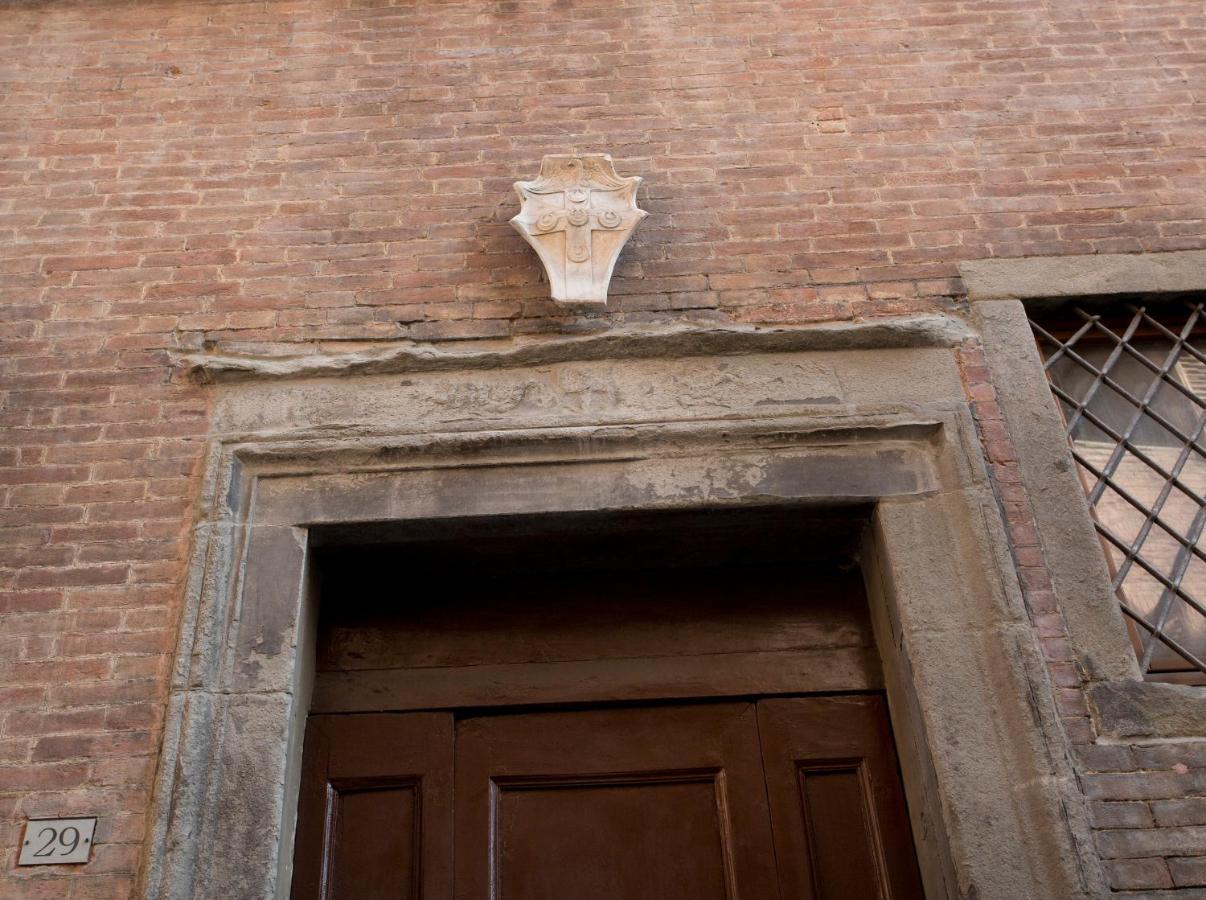 Ferienwohnung Residenza D'Epoca Palazzo Piccolomini Siena Exterior foto